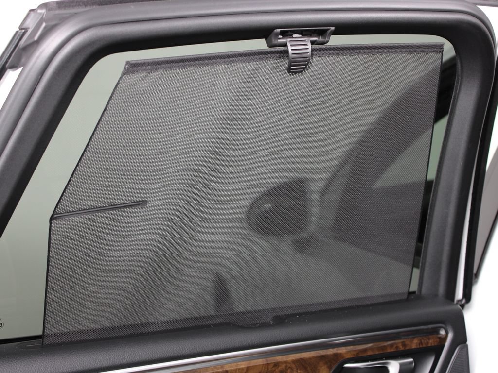 Certified 2021 Porsche Macan AWD/4WD image 36