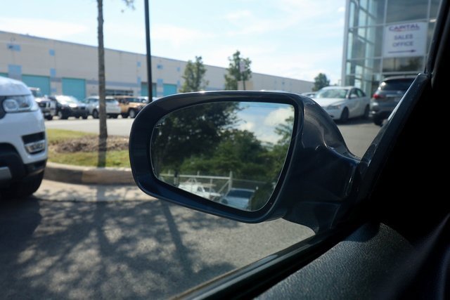 Used 2011 Mercedes-Benz SL 550 image 36