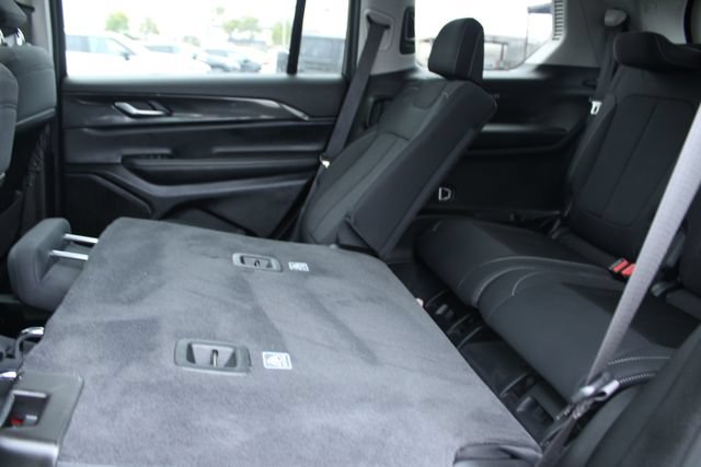 Used 2023 Jeep Grand Cherokee L Laredo w/ Luxury Tech Group I RWD image 45