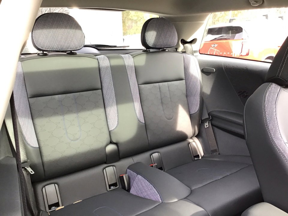 Certified 2025 MINI Cooper S image 29