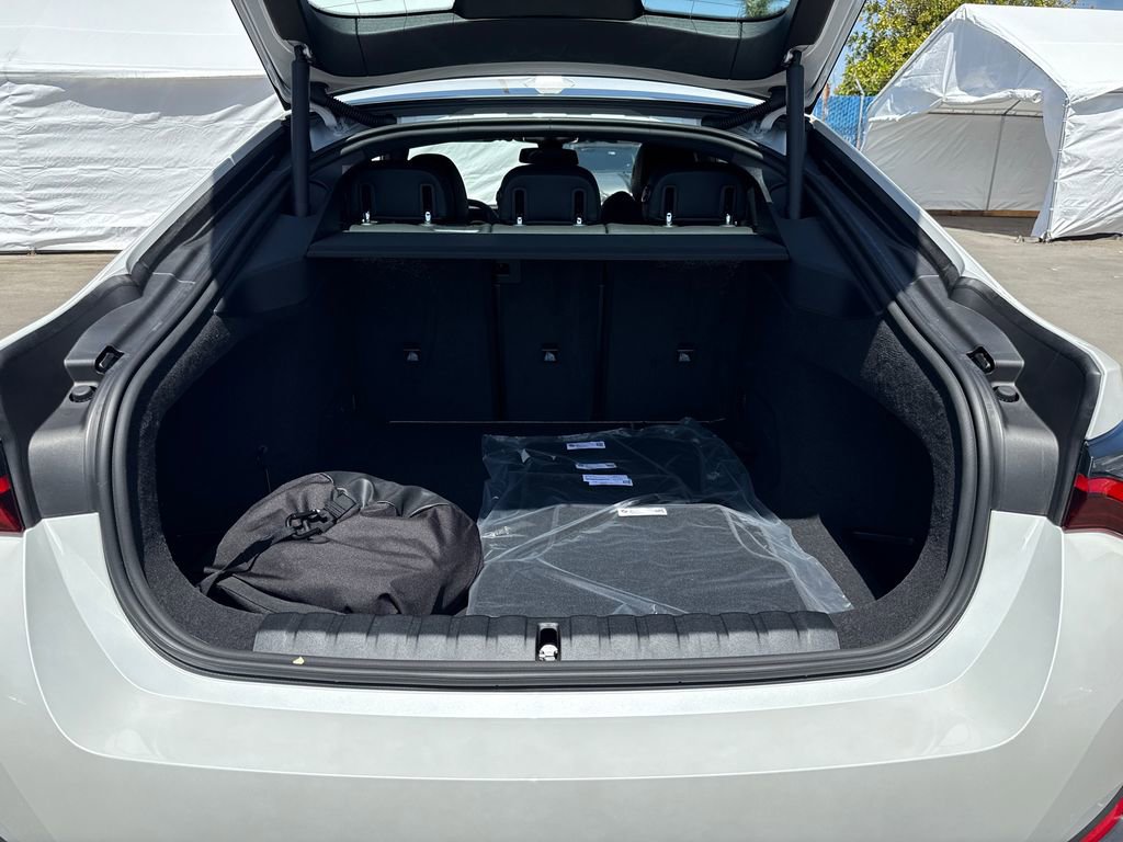 New 2026 BMW i4 eDrive40 w/ Premium Package image 9