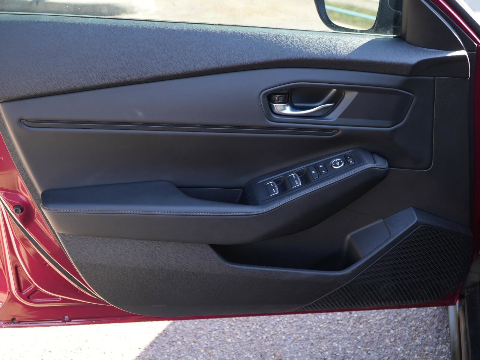 Used 2023 Honda Accord Sport image 10