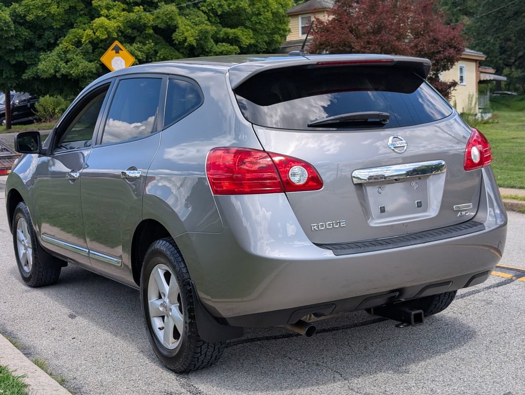 Used 2012 Nissan Rogue S w/ Special Edition Pkg AWD/4WD image 5