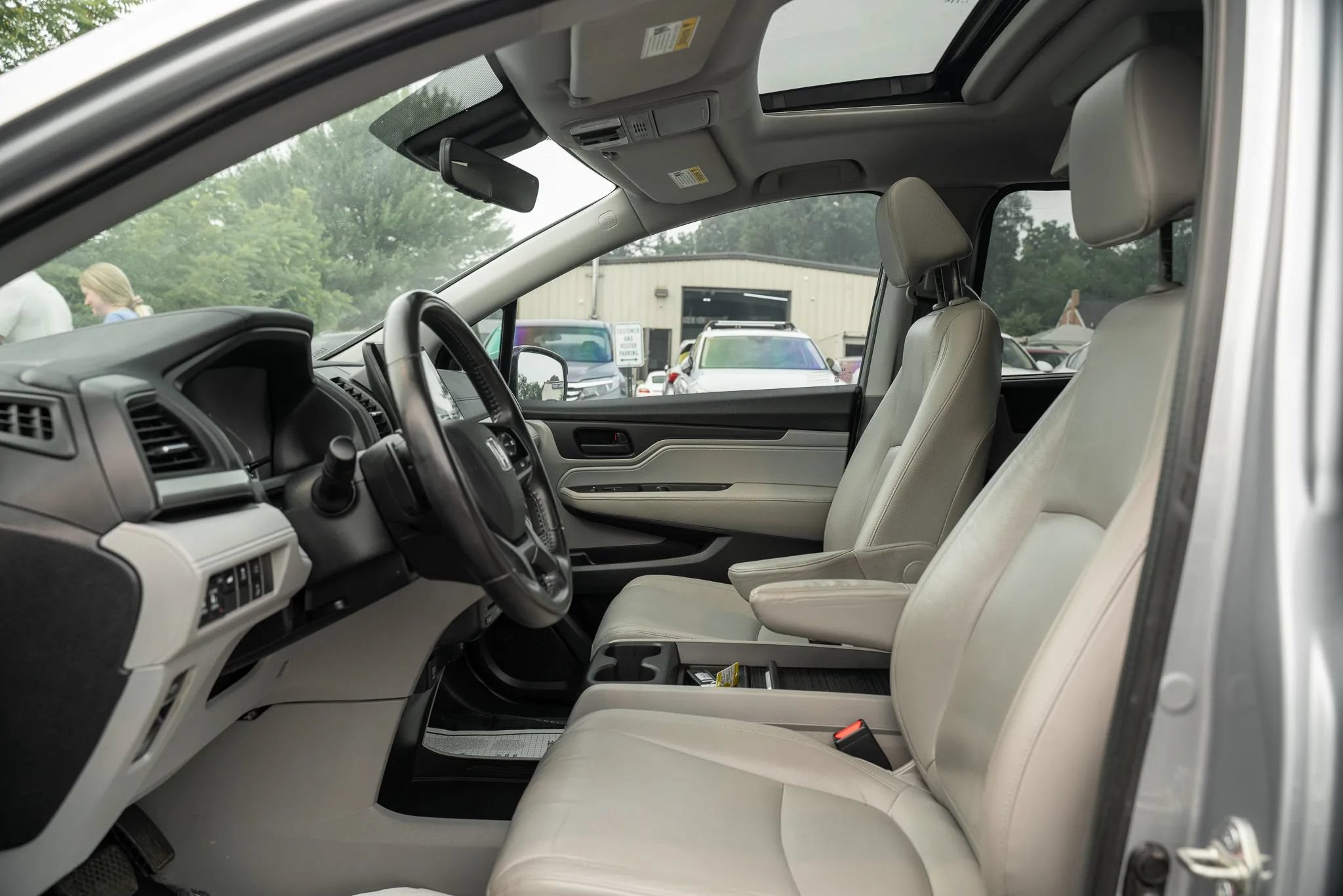 Used 2019 Honda Odyssey EX-L image 7