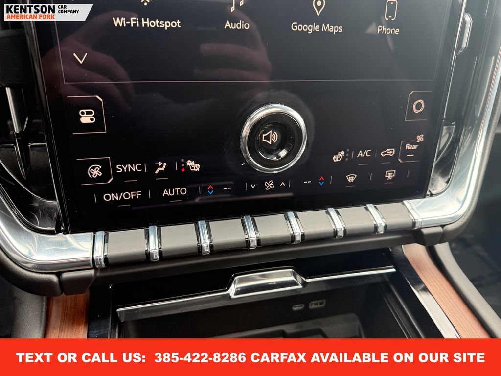 Used 2025 GMC Yukon Denali image 29