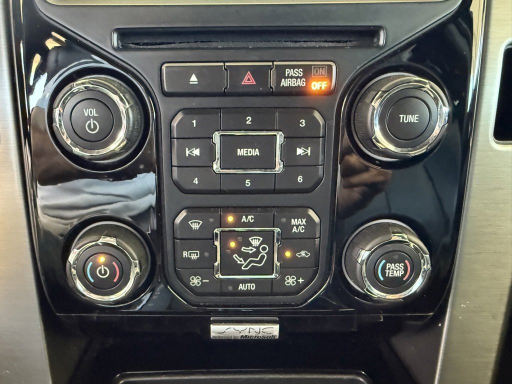 Used 2014 Ford F150 Limited image 27