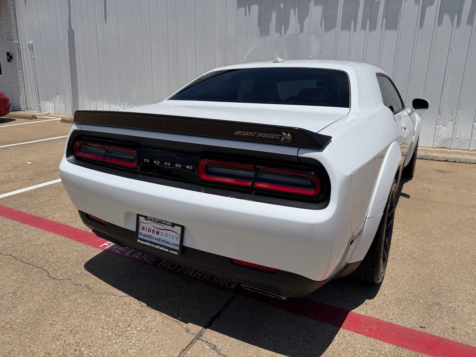 Used 2023 Dodge Challenger R/T Scat Pack RWD image 6