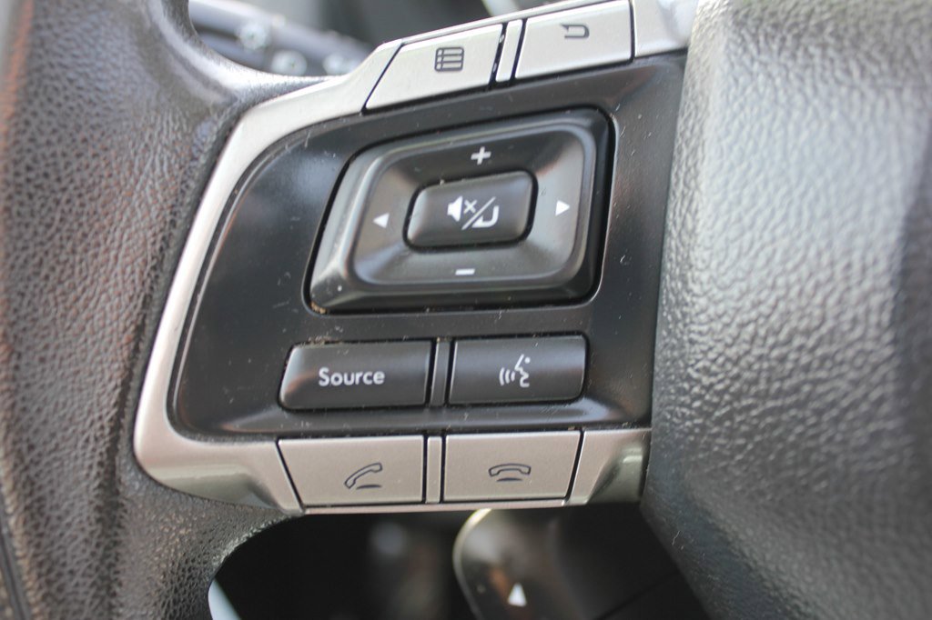 Used 2016 Subaru Forester 2.5i Premium w/ Popular Package #2 AWD/4WD image 12