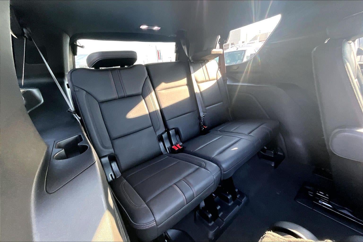 Used 2023 Chevrolet Tahoe RST w/ Luxury Package AWD/4WD image 25