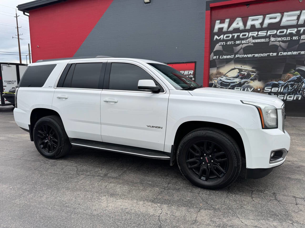 Used 2015 GMC Yukon SLT image 3
