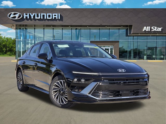 New 2026 Hyundai Sonata SEL FWD image 4