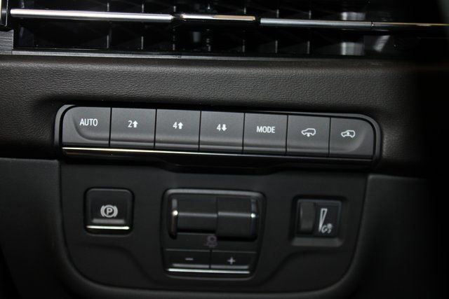 New 2026 Cadillac Escalade Luxury w/ Touring Package image 30