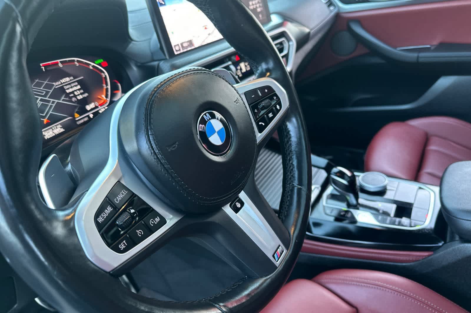 Used 2024 BMW X4 xDrive30i AWD/4WD image 12
