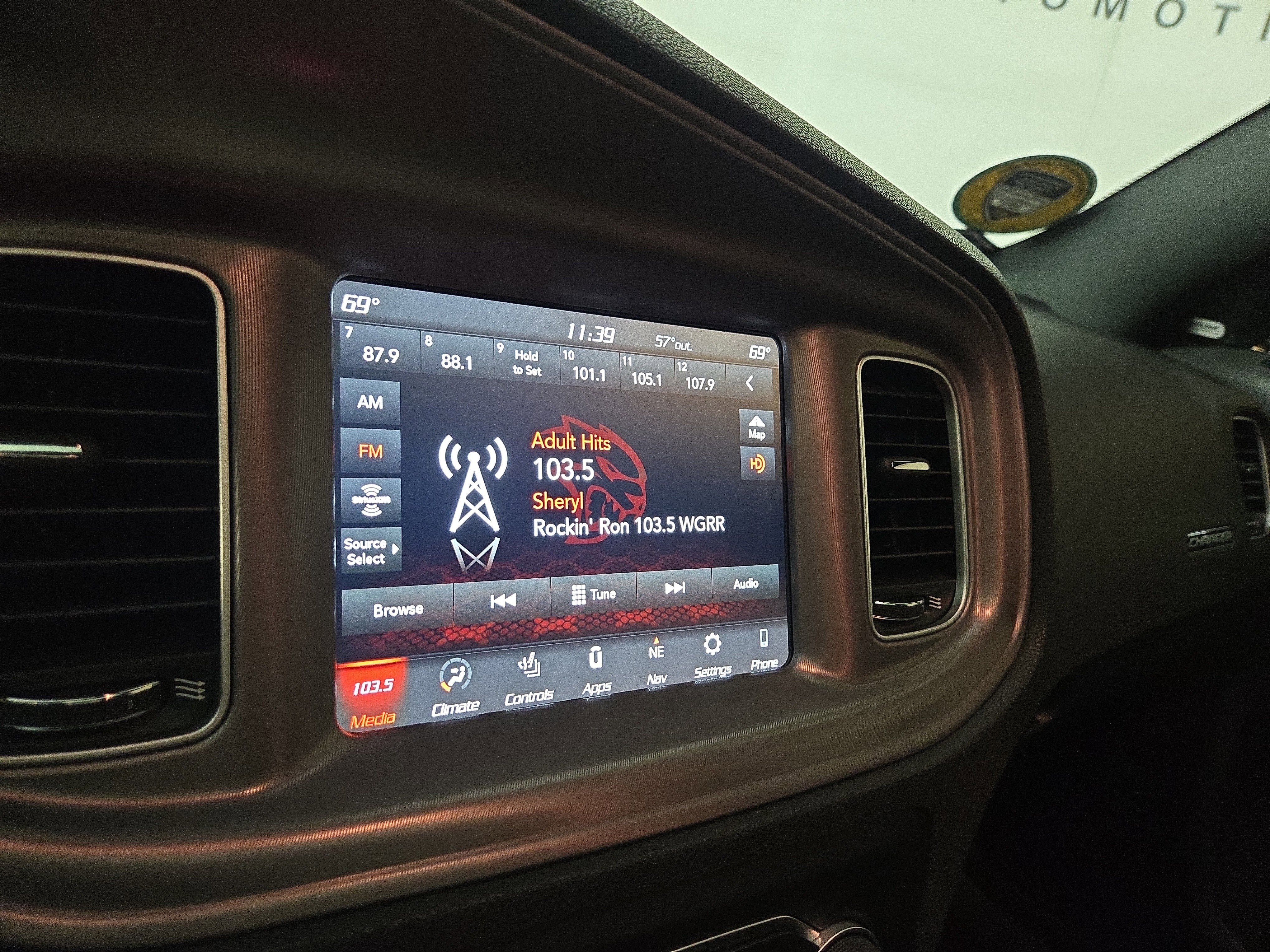 Used 2023 Dodge Charger R/T w/ Navigation & Travel Group RWD image 19
