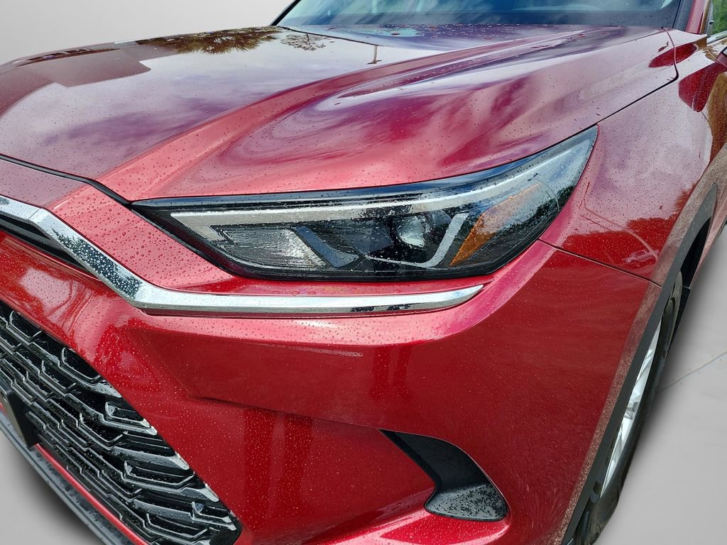 Used 2024 Toyota Grand Highlander XLE image 37
