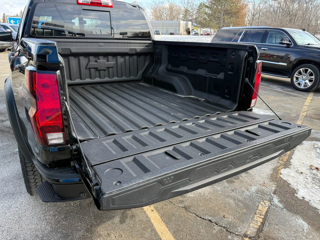 Certified 2023 Chevrolet Colorado Trail Boss w/ LPO, Dark Essentials Package image 6