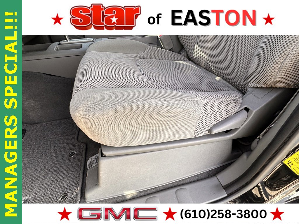 Used 2019 Nissan Frontier SV image 17