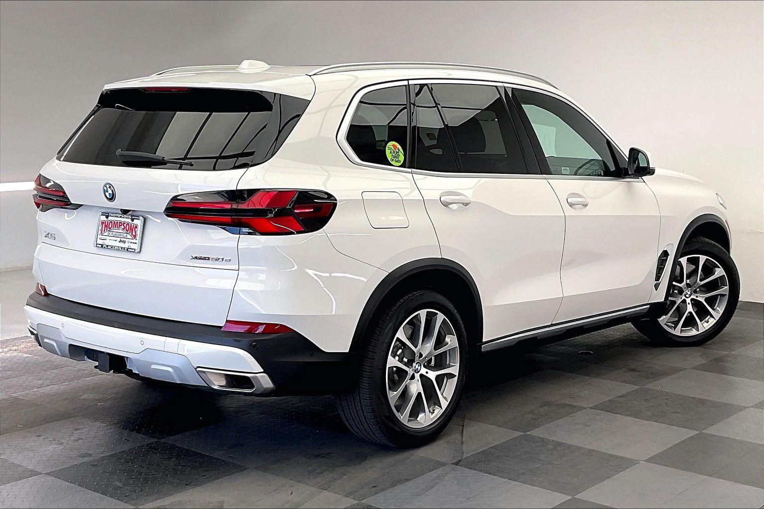 Used 2026 BMW X5 xDrive50e w/ Premium Package AWD/4WD image 13