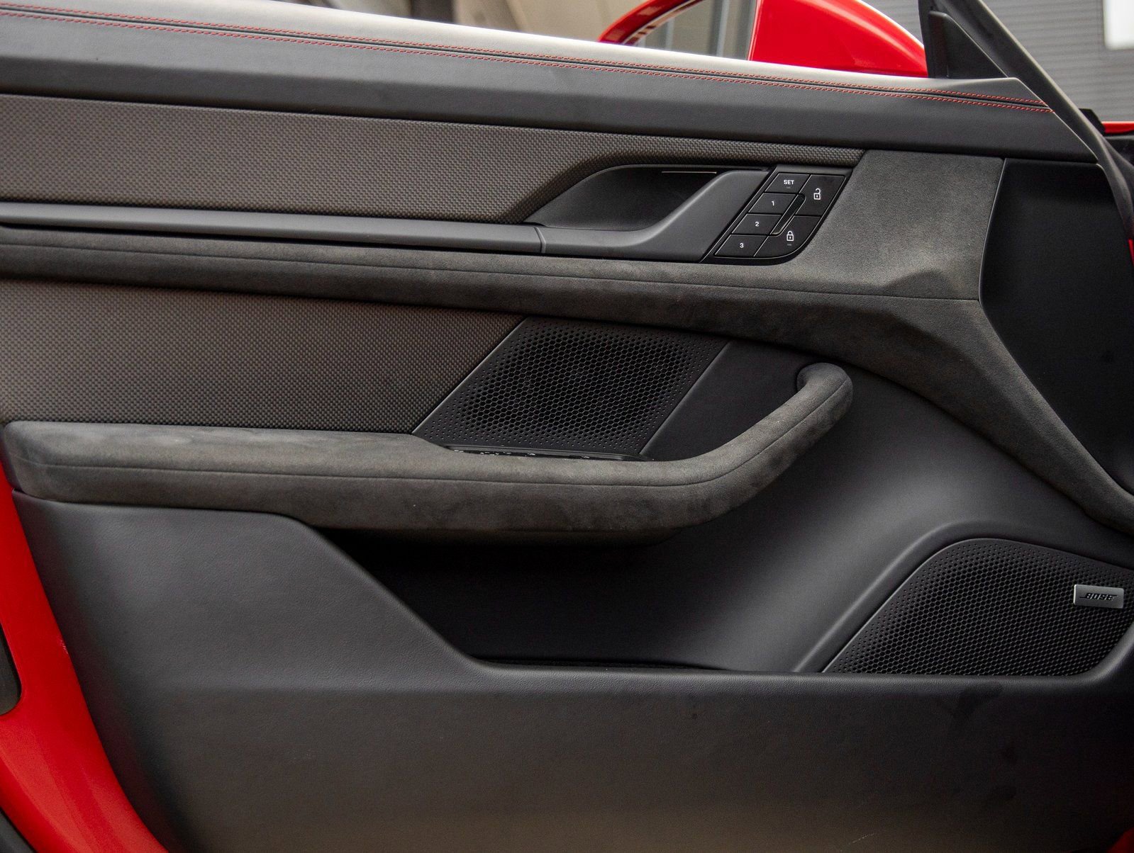 Used 2025 Porsche Taycan GTS image 21