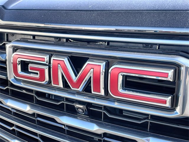 New 2026 GMC Yukon AT4 image 32