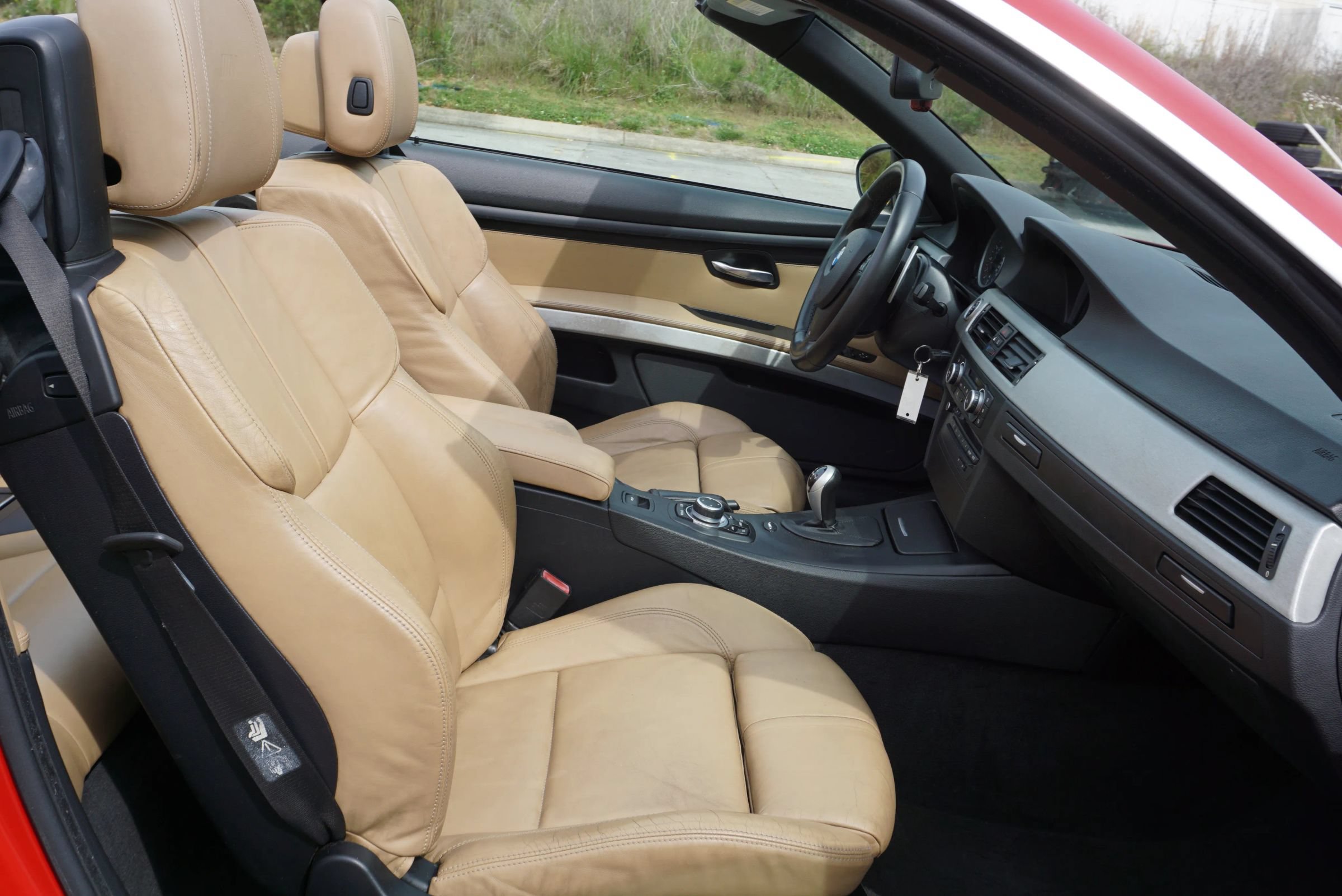 Used 2010 BMW M3 Convertible RWD image 16