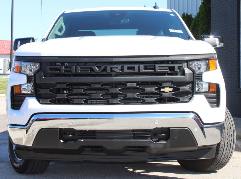 Used 2024 Chevrolet Silverado 1500 W/T w/ WT Value Package AWD/4WD image 2