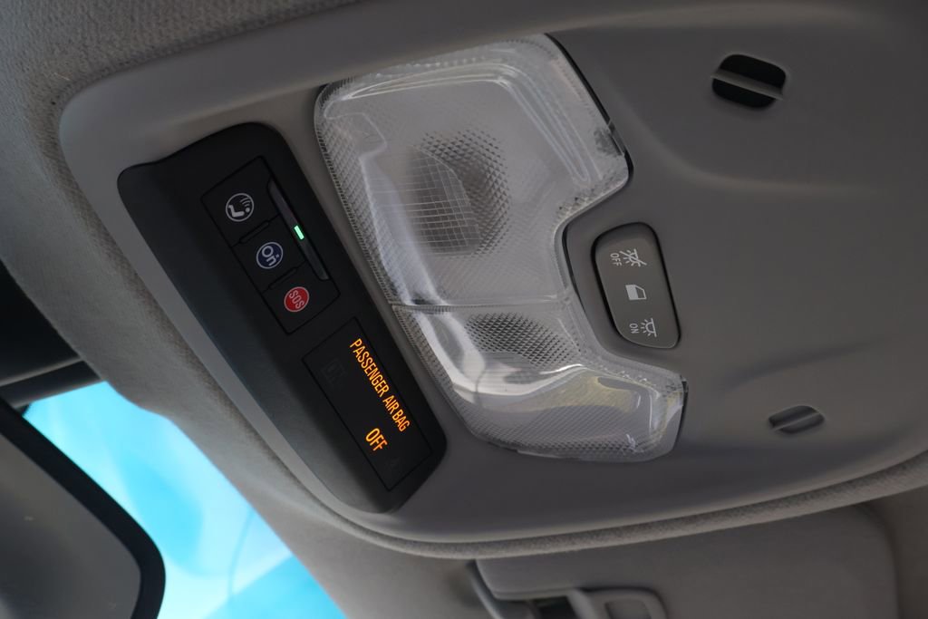 Used 2018 Chevrolet Bolt LT image 28