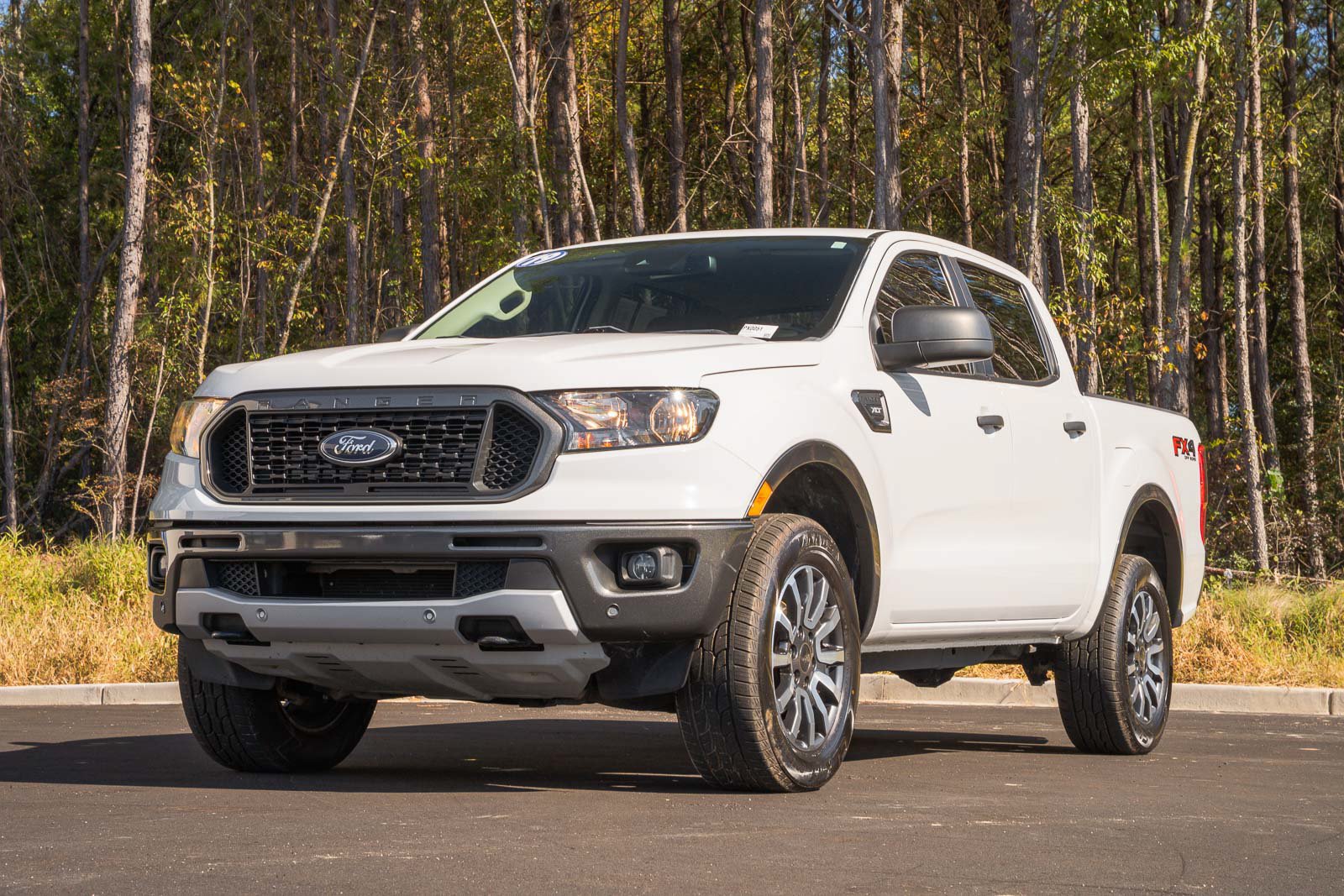 Used 2019 Ford Ranger XLT w/ Equipment Group 302A Luxury AWD/4WD image 3