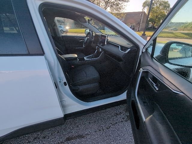 Certified 2024 Toyota RAV4 XLE AWD/4WD image 3