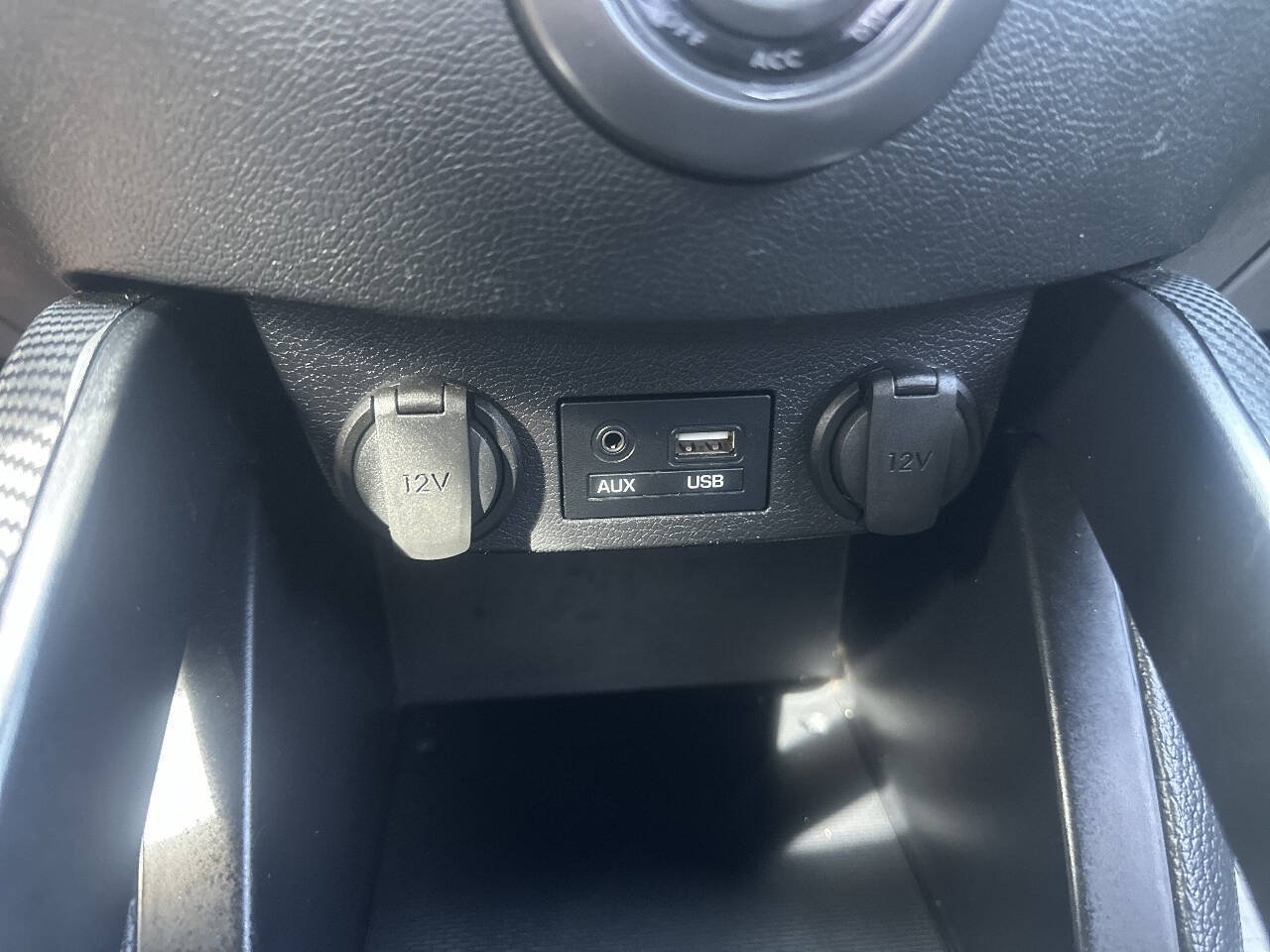 Used 2016 Hyundai Veloster Turbo FWD image 20