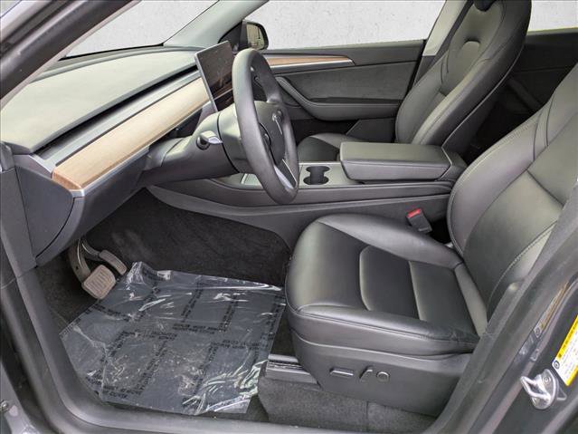 Used 2023 Tesla Model Y Long Range image 17