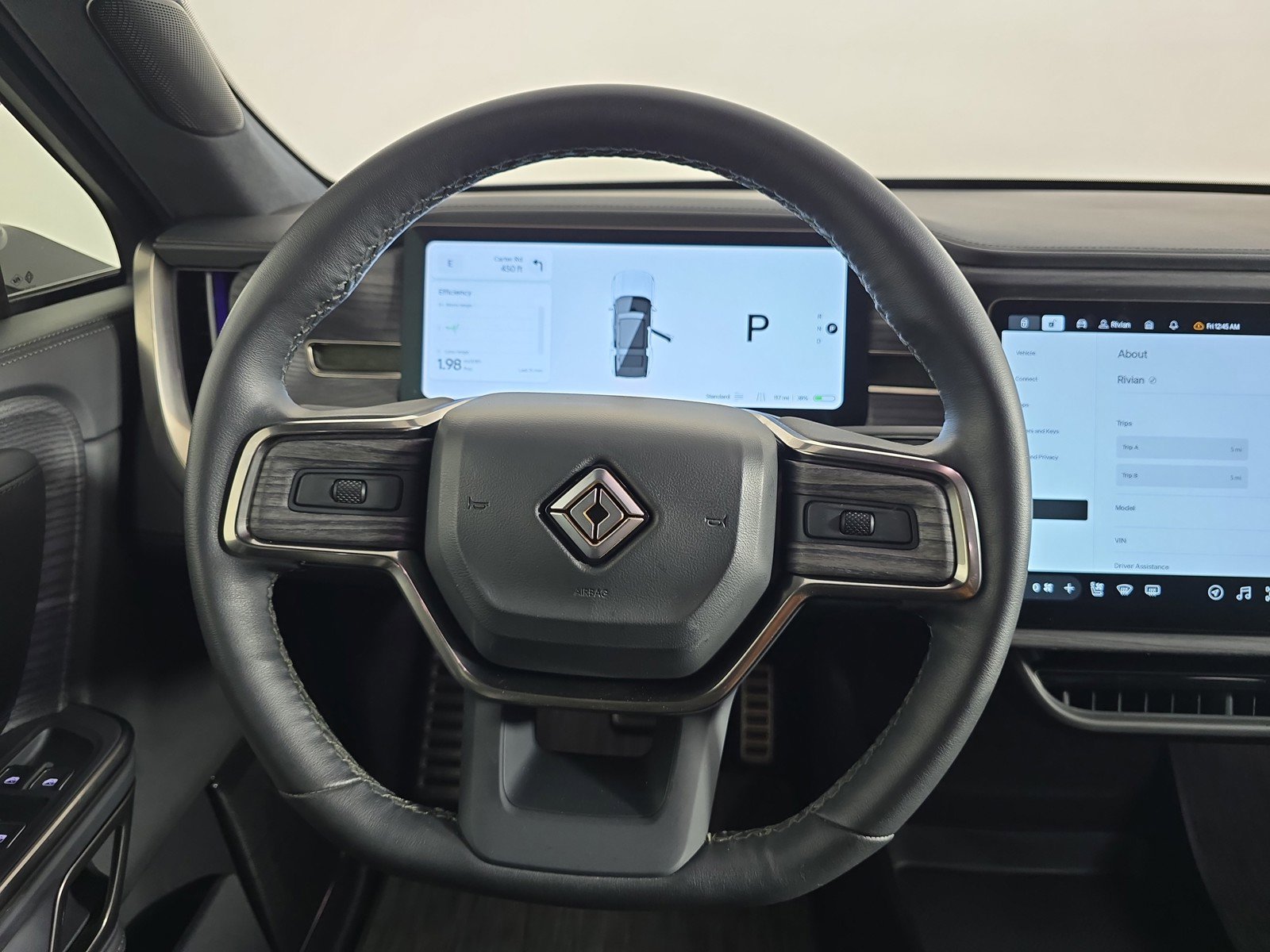 Used 2024 Rivian R1S Adventure image 28