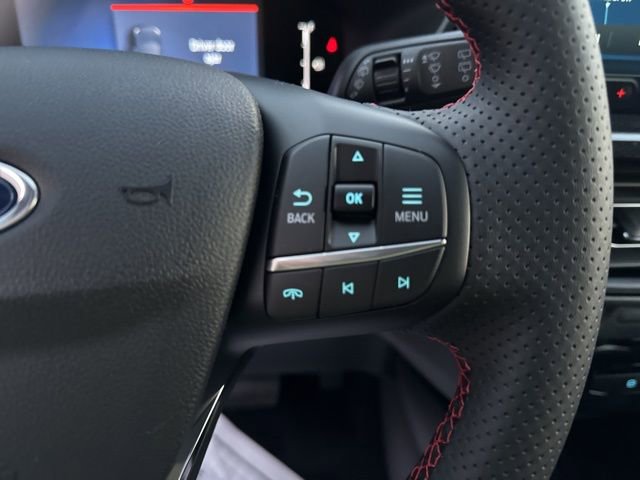 New 2025 Ford Escape ST-Line w/ Equipment Group 301A image 17