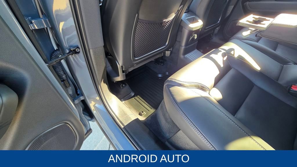 Used 2023 Volvo XC60 T8 Ultimate w/ Climate Package image 21