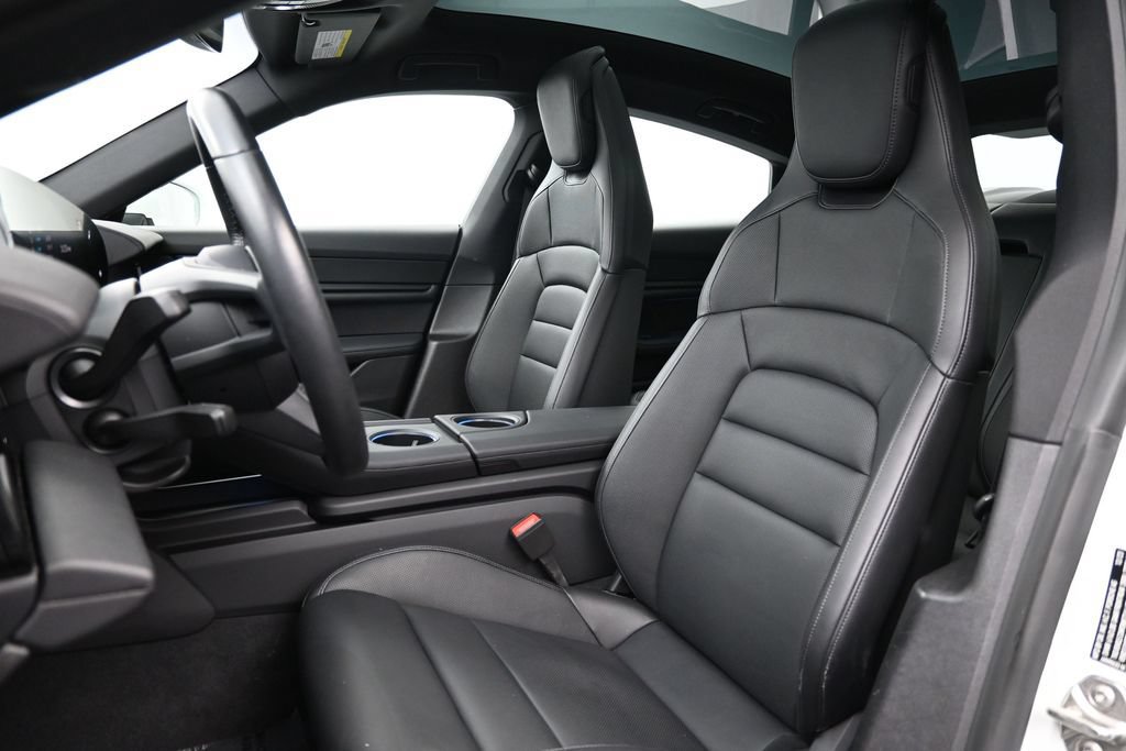 Certified 2024 Porsche Taycan RWD image 5