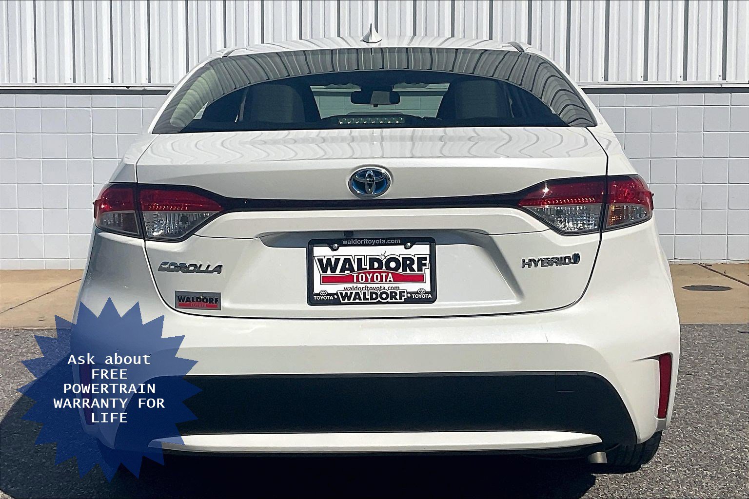 Used 2020 Toyota Corolla LE w/ Carpet Mat Package (TMS) FWD image 5