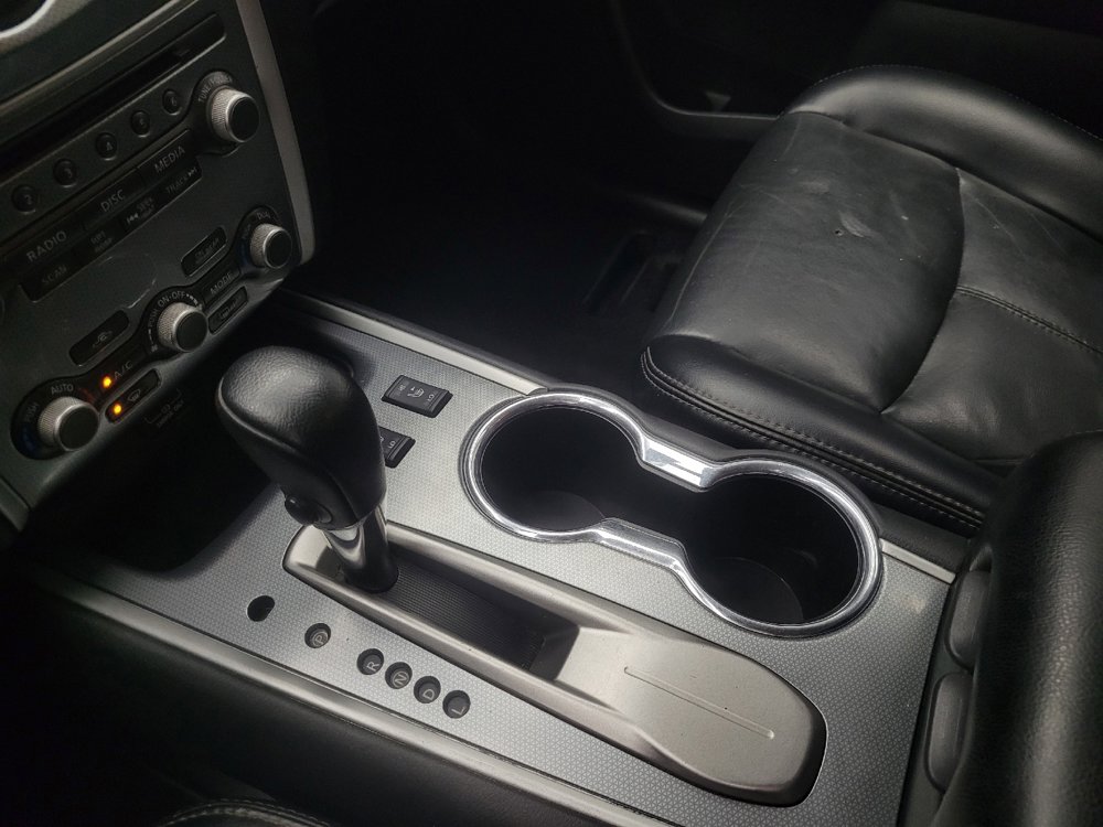 Used 2018 Nissan Pathfinder SL image 26