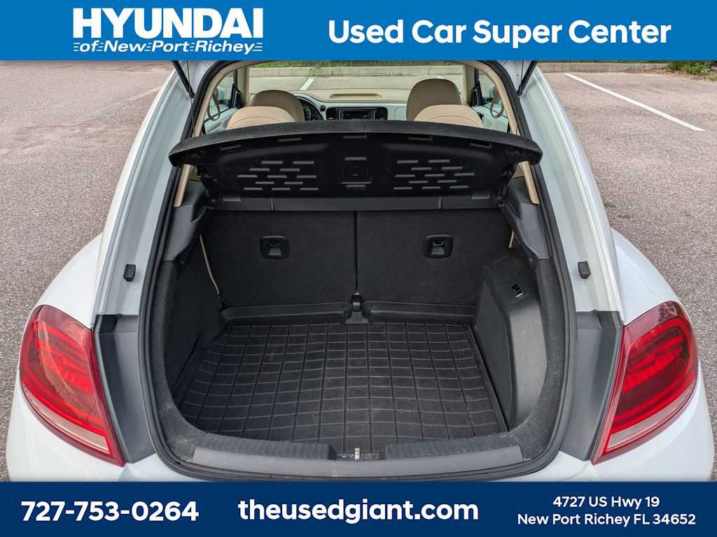 Used 2017 Volkswagen Beetle 1.8T SEL FWD image 12