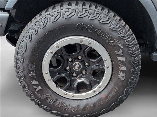 Used 2021 Ford Bronco Black Diamond w/ Sasquatch Package AWD/4WD image 18