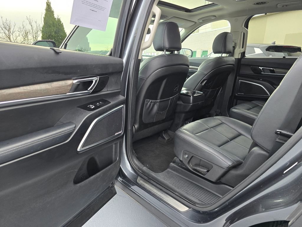Used 2020 Kia Telluride SX image 23