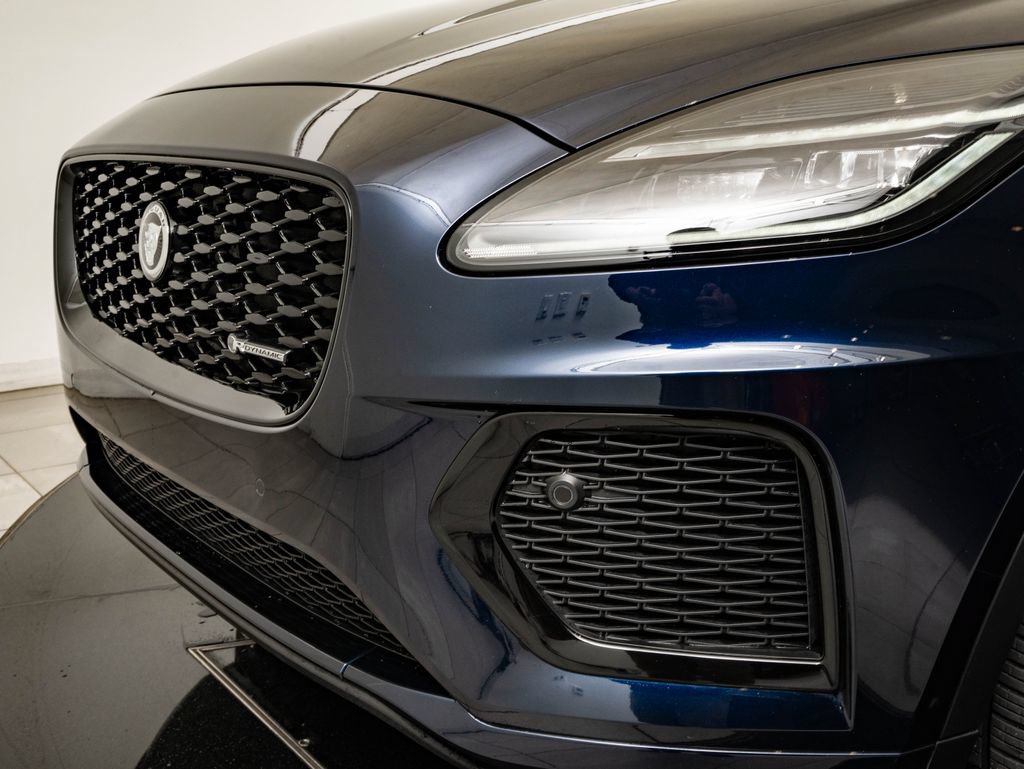Certified 2024 Jaguar E-PACE R-Dynamic SE AWD/4WD image 3