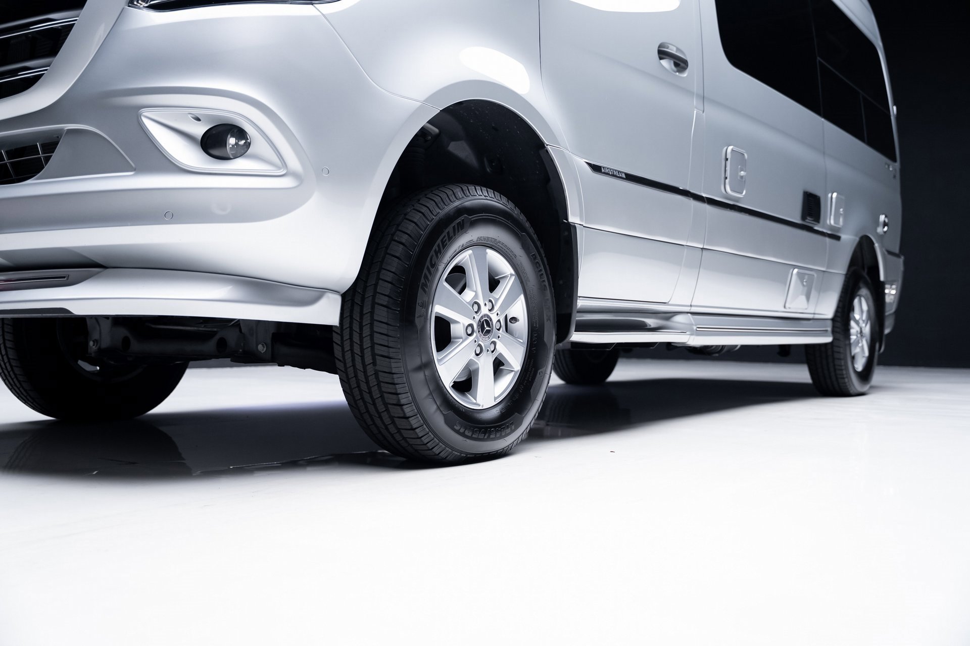 Used 2022 Mercedes-Benz Sprinter 144 Cargo image 87