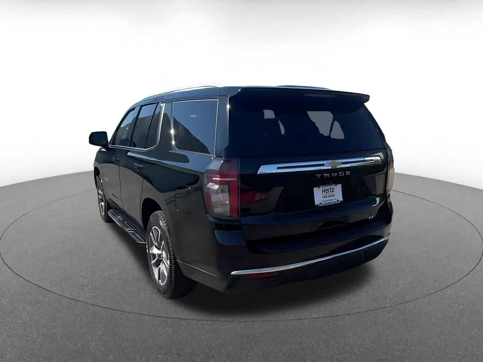 Used 2023 Chevrolet Tahoe LT w/ Luxury Package image 11