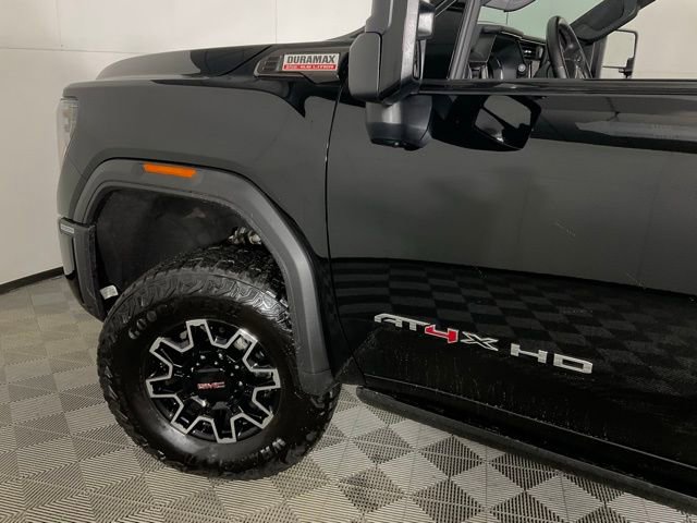 Used 2025 GMC Sierra 2500 AT4X image 40