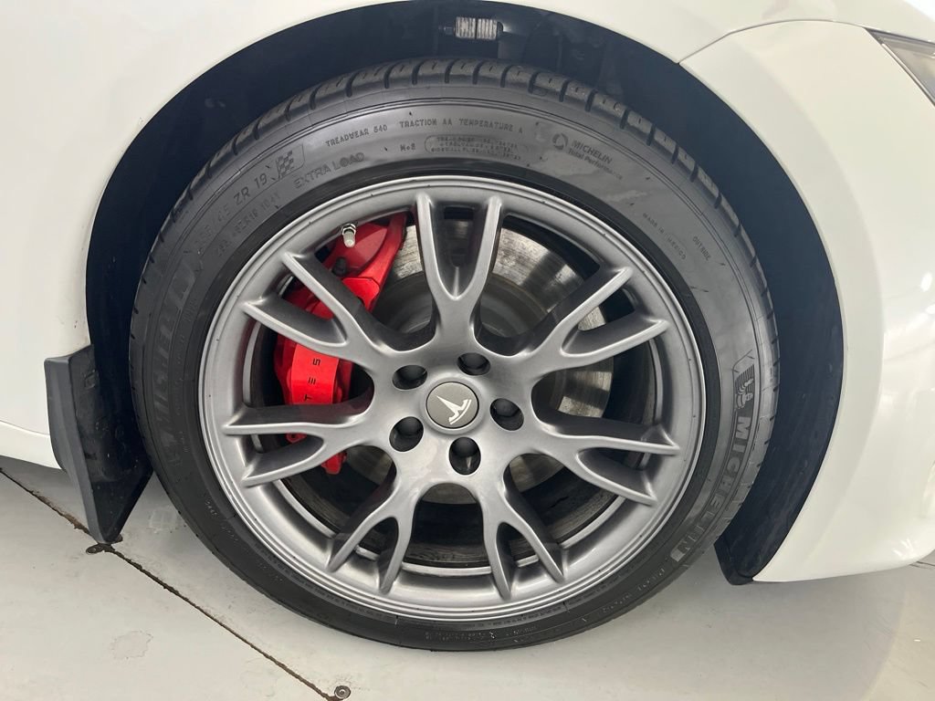 Used 2023 Tesla Model S Plaid AWD/4WD image 17