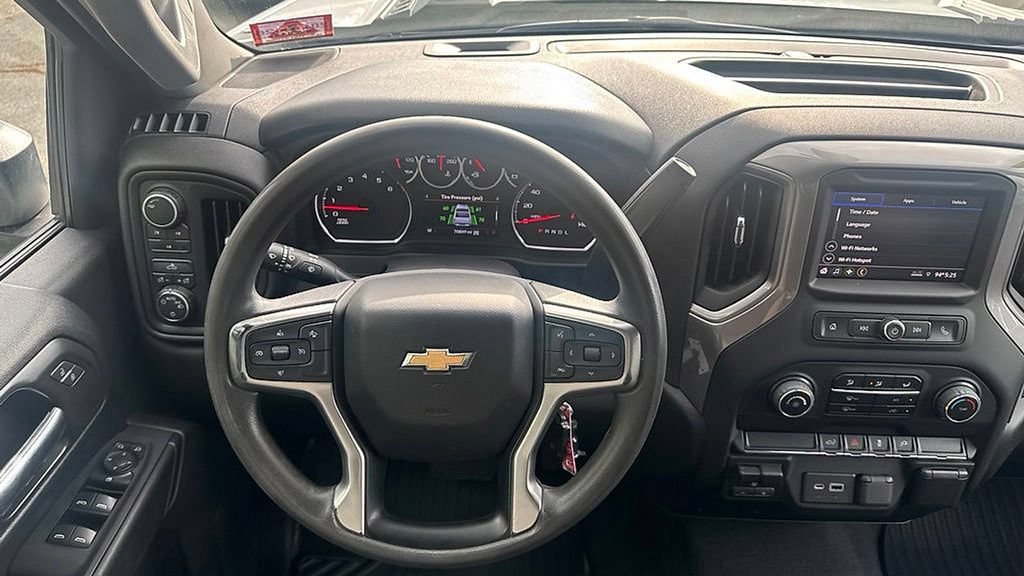 Used 2021 Chevrolet Silverado 2500 Custom w/ Custom Value Package AWD/4WD image 14