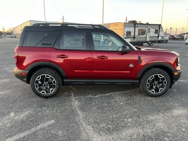 New 2025 Ford Bronco Sport Outer Banks w/ Outer Banks Tech Package+ image 6