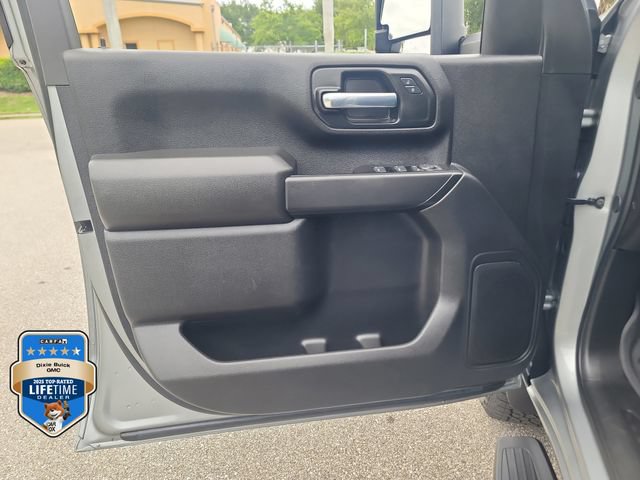 Certified 2025 Chevrolet Silverado 2500 Custom w/ Custom Value Package AWD/4WD image 18