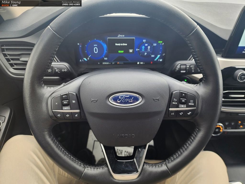 Used 2020 Ford Escape SE Sport image 27