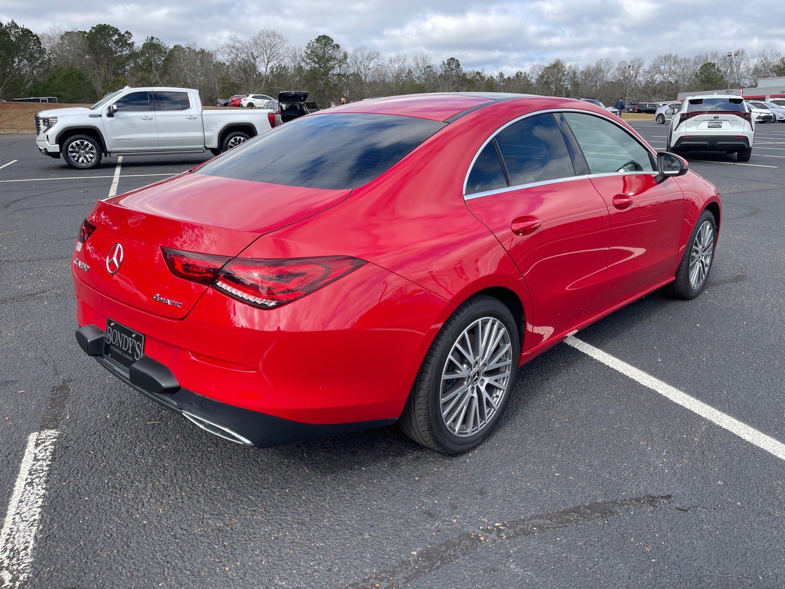 Used 2020 Mercedes-Benz CLA 250 4MATIC w/ Premium Package image 17